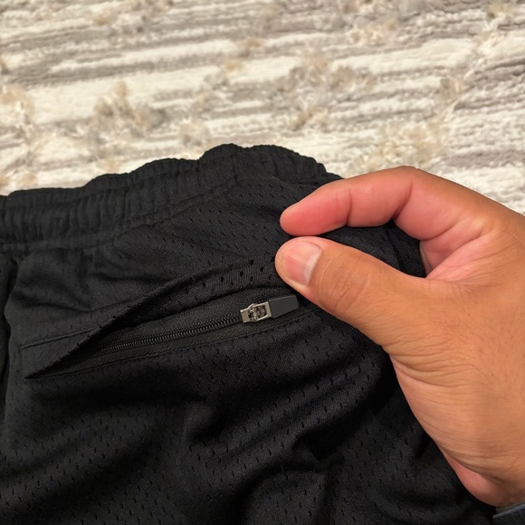 Revenge Embroidered Big Logo Mesh Shorts Men’s Medium Rare XXTentacion - Picture 9 of 10